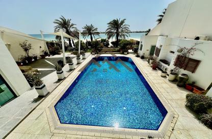Villa - 5 Bedrooms - 7+ Bathrooms for sale in Durrat Al Bahrain - Southern Governorate