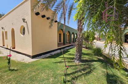 Villa - 3 Bedrooms - 4 Bathrooms for rent in Janabiya - Northern Governorate