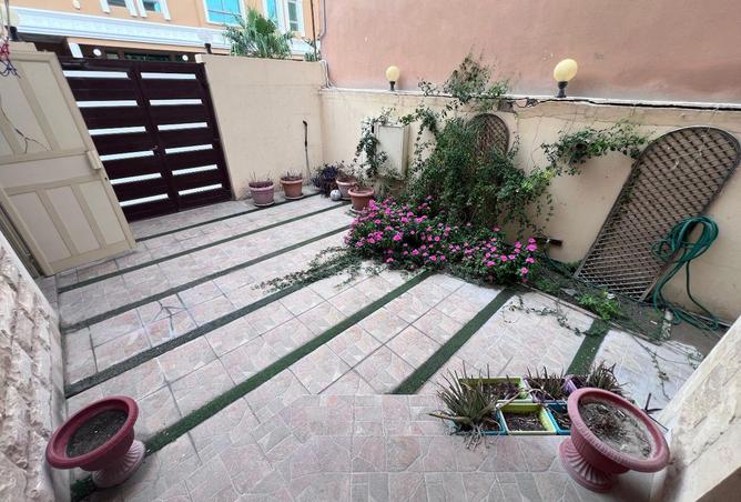 52170149 - Property Image 2