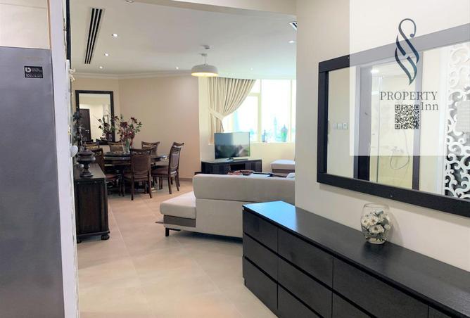 998356 - Property Image 2