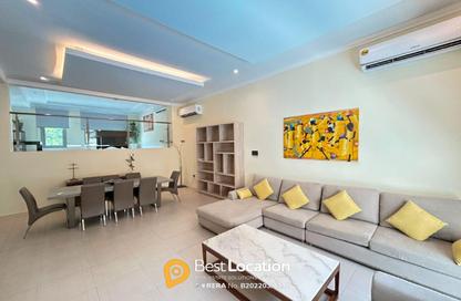 Villa - 4 Bedrooms - 5 Bathrooms for rent in Arad - Muharraq Governorate