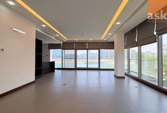 56641075 - Property Main Image