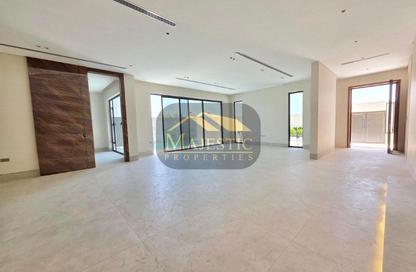 Villa - 6 Bedrooms - 6 Bathrooms for sale in Janabiya - Northern Governorate