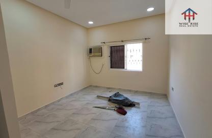 Apartment - Studio - 1 for rent in Gudaibiya - Manama - Capital Governorate