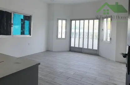 Apartment - 2 Bedrooms - 1 Bathroom for rent in Jid Ali - Central Governorate