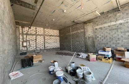 Shop - Studio for rent in Sanabis - Manama - Capital Governorate