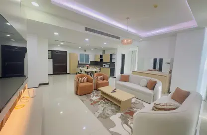 شقة - 3 غرف نوم - 3 حمامات للايجار في السيف - محافظة العاصمة
