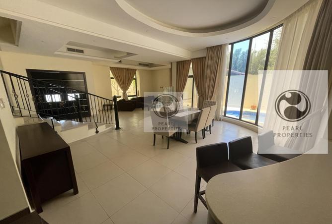 55801933 - Property Image 2