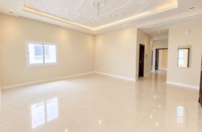 Apartment - 3 - 2 for rent in Busaiteen - Muharraq Governorate
