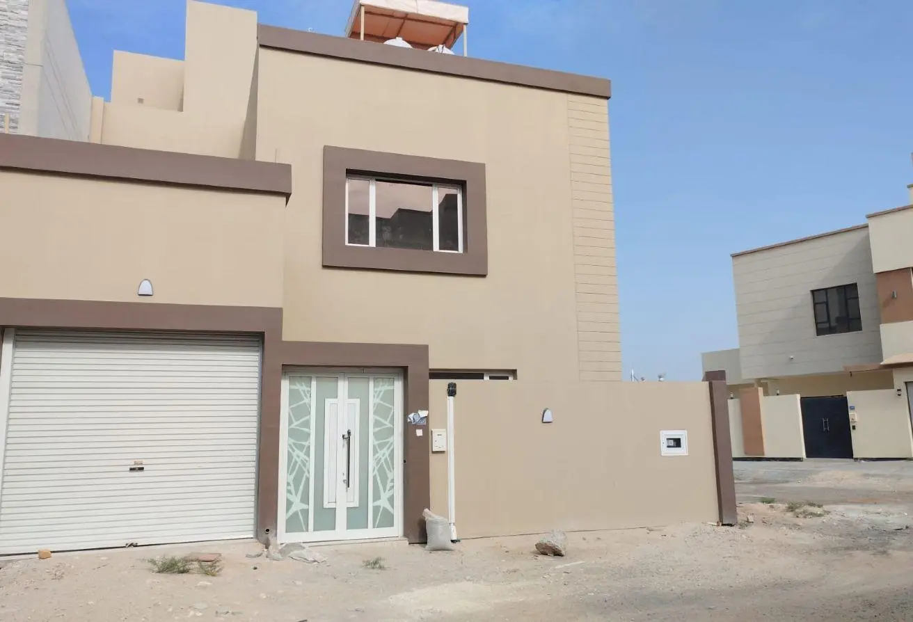 52275500 - Property Main Image