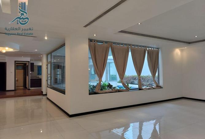 51263327 - Property Image 3