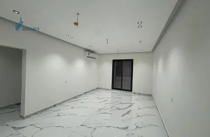 Apartment - 4 Bedrooms - 4 Bathrooms for sale in Hidd - Muharraq Governorate