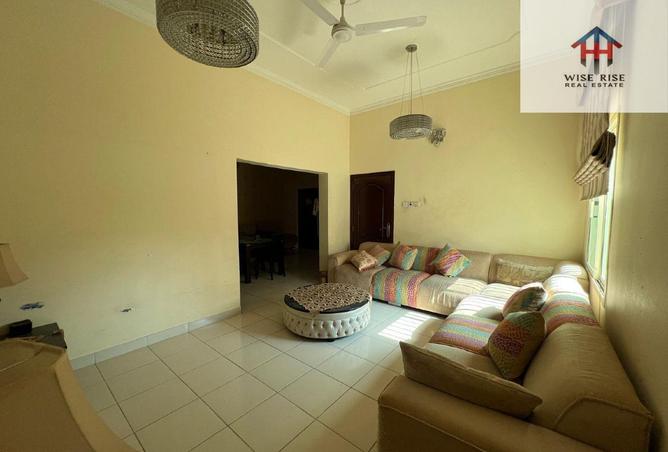 1002756 - Property Image 2