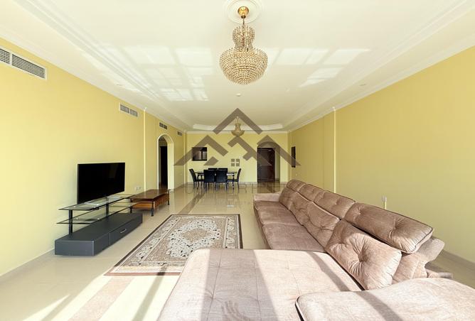 53322818 - Property Image 2