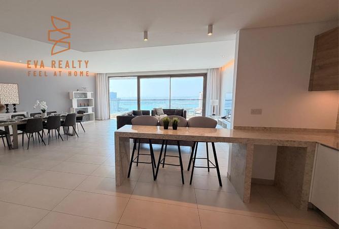 990162 - Property Image 3