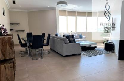 Apartment - 3 Bedrooms - 3 Bathrooms for rent in Al Juffair - Capital Governorate