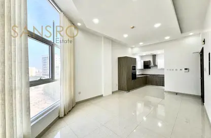 Apartment - 2 Bedrooms - 2 Bathrooms for rent in Janabiya - Northern Governorate