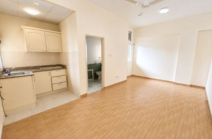 Apartment - Studio - 1 Bathroom for rent in Seef - Capital Governorate