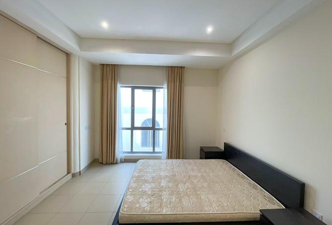 988892 - صورة العقار 2