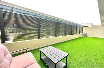 شقة - 2 غرف نوم - 2 حمامات للايجار في مراسي رزدنسز - ديار المحرق - المحرق