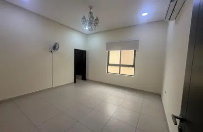 Apartment - 2 Bedrooms - 2 Bathrooms for rent in Tubli - Central Governorate