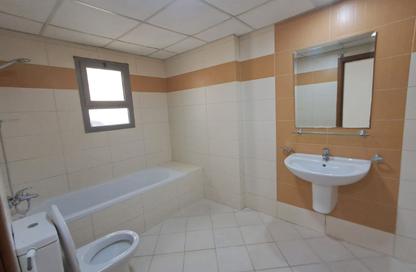 Apartment - 2 Bedrooms - 3 Bathrooms for rent in Zinj - Manama - Capital Governorate Apartment - 2 Bedrooms - 3 Bathrooms for rent in Zinj - Manama - Capital Governorate