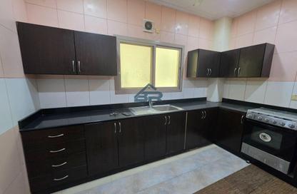 Apartment - 2 - 2 for rent in Sanabis - Manama - Capital Governorate Apartment - 2 - 2 for rent in Sanabis - Manama - Capital Governorate