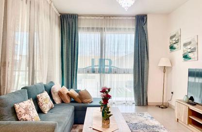 Apartment - 2 - 2 for rent in Marassi Al Bahrain - Diyar Al Muharraq - Muharraq Governorate