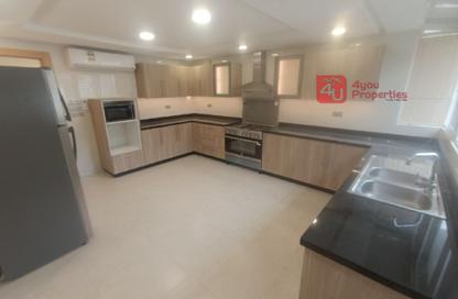 Villa - 3 - 4 for rent in Salmaniya - Manama - Capital Governorate