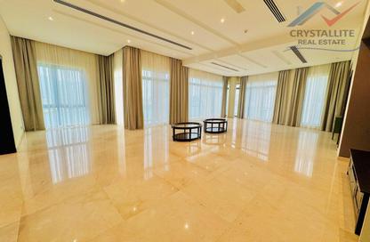Penthouse - 4 Bedrooms - 6 Bathrooms for rent in Reef Island - Capital Governorate Penthouse - 4 Bedrooms - 6 Bathrooms for rent in Reef Island - Capital Governorate