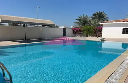 Compound - 4 Bedrooms - 3 Bathrooms for rent in Janabiya - Northern Governorate