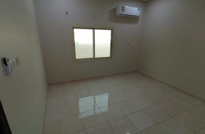 Apartment - 2 Bedrooms - 2 Bathrooms for rent in Saar - Northern Governorate Apartment - 2 Bedrooms - 2 Bathrooms for rent in Saar - Northern Governorate