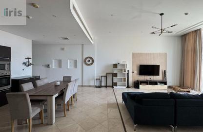 Apartment - 2 Bedrooms - 3 Bathrooms for sale in Al Juffair - Capital Governorate