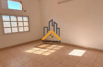 Apartment - 2 Bedrooms - 2 Bathrooms for rent in Galali - Muharraq Governorate