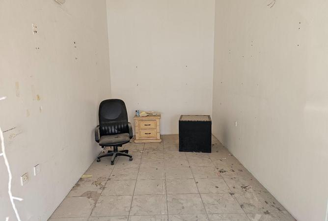 53033900 - Property Image 3