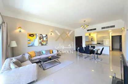 شقة - 2 غرف نوم - 2 حمامات للايجار في أمواج بيتش فرونت - أمواج - المحرق