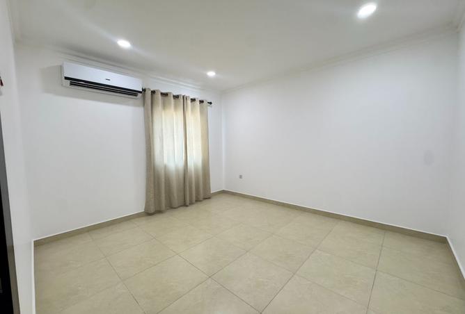 56037917 - Property Image 3
