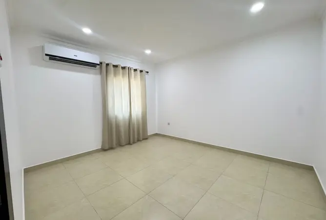 56037917 - Property Image 3