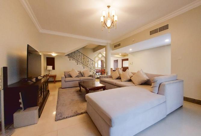 1002994 - Property Image 2