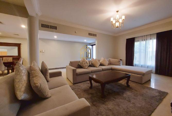 1002994 - Property Image 3