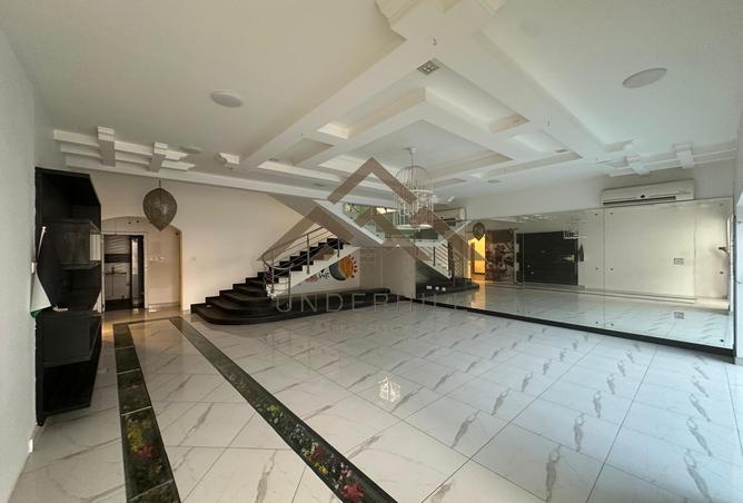 52701899 - Property Image 3