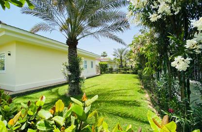 Compound - 3 Bedrooms - 3 Bathrooms for rent in Salihiya - Manama - Capital Governorate