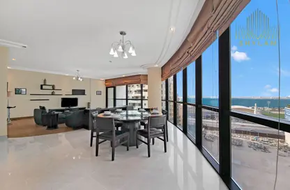 Apartment - 2 Bedrooms - 4 Bathrooms for rent in Al Juffair - Capital Governorate