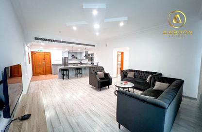 Apartment - 2 Bedrooms - 2 Bathrooms for rent in Sanabis - Manama - Capital Governorate