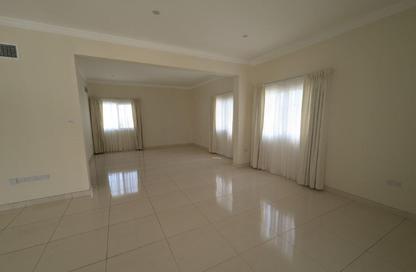 Villa - 3 Bedrooms - 4 Bathrooms for rent in Hamala - Northern Governorate