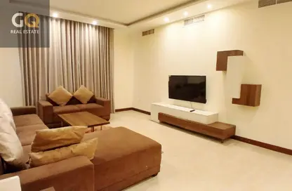 Apartment - 2 Bedrooms - 2 Bathrooms for rent in Al Juffair - Capital Governorate Apartment - 2 Bedrooms - 2 Bathrooms for rent in Al Juffair - Capital Governorate