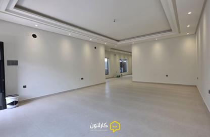 فيلا - 6 غرف نوم - 6 حمامات للبيع في البسيتين - المحرق