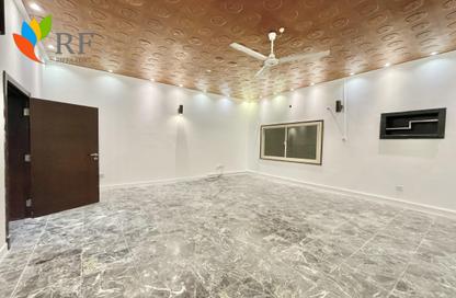 Apartment - 4 Bedrooms - 3 Bathrooms for rent in Adliya - Manama - Capital Governorate