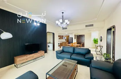 Apartment - 2 Bedrooms - 2 Bathrooms for rent in Al Juffair - Capital Governorate