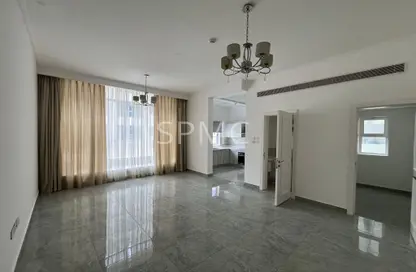 Apartment - 2 Bedrooms - 3 Bathrooms for rent in Janabiya - Northern Governorate